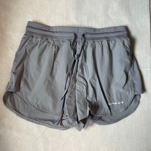 Alphalete active shorts